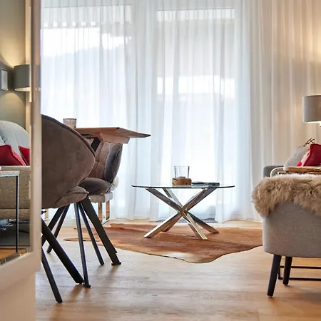 Bergzeit Апартаменты *