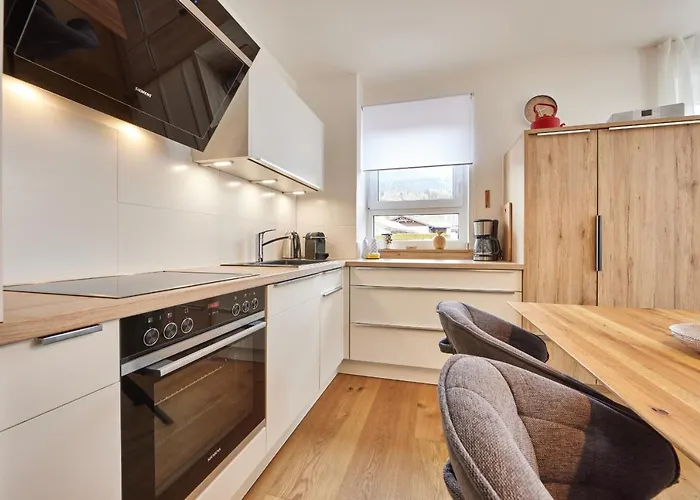 Апартаменти Bergzeit *